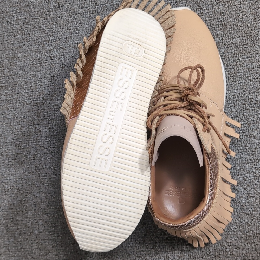 Esseutesse Leather Fringe Sneaker - Sand Tan Size 39 EU - 8.5 US - Picture 13 of 16